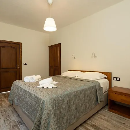 Ayris Hotell Çıralı