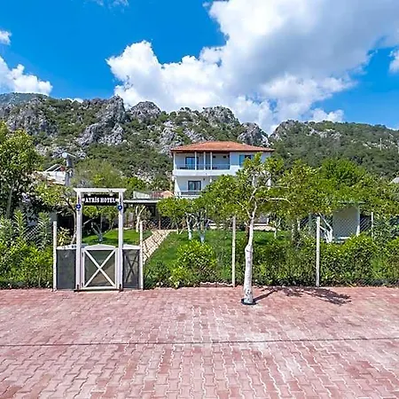 Hotell Ayris Çıralı