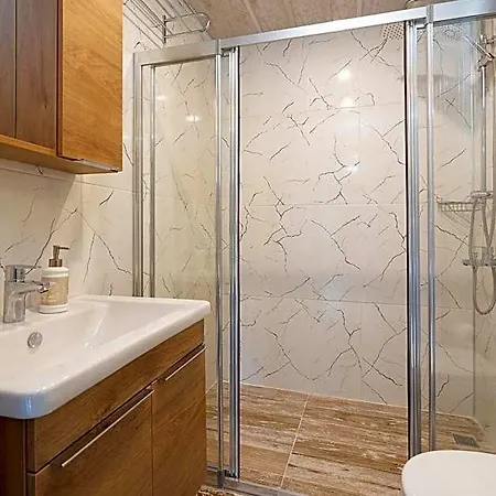 Hotell Ayris Çıralı